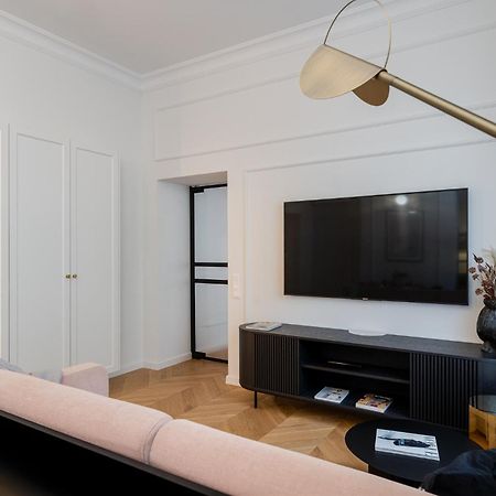 Premium Apartment In Parisian Style In The Heart Of Old Krakkó Kültér fotó